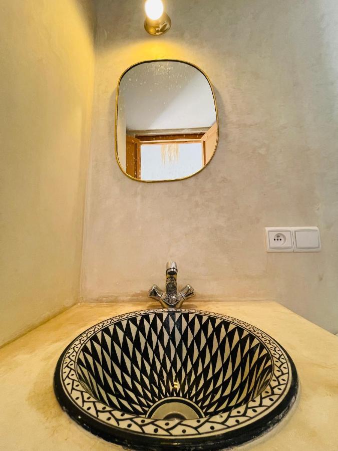 Yu Yu Hostel Marakeş Dış mekan fotoğraf